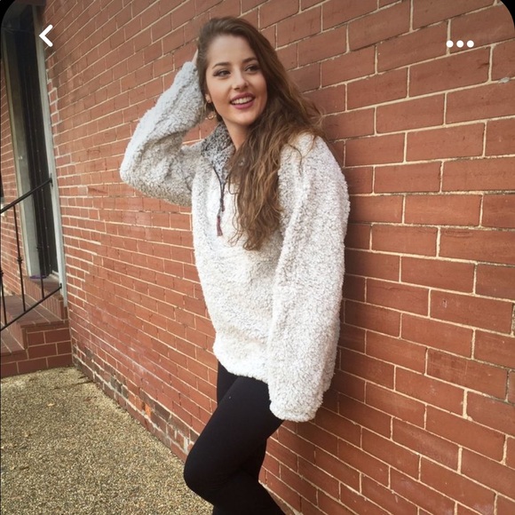 Small True Grit Sweater - Picture 5 of 5